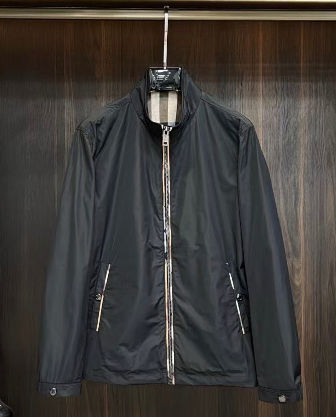 Essential Zip Jacket