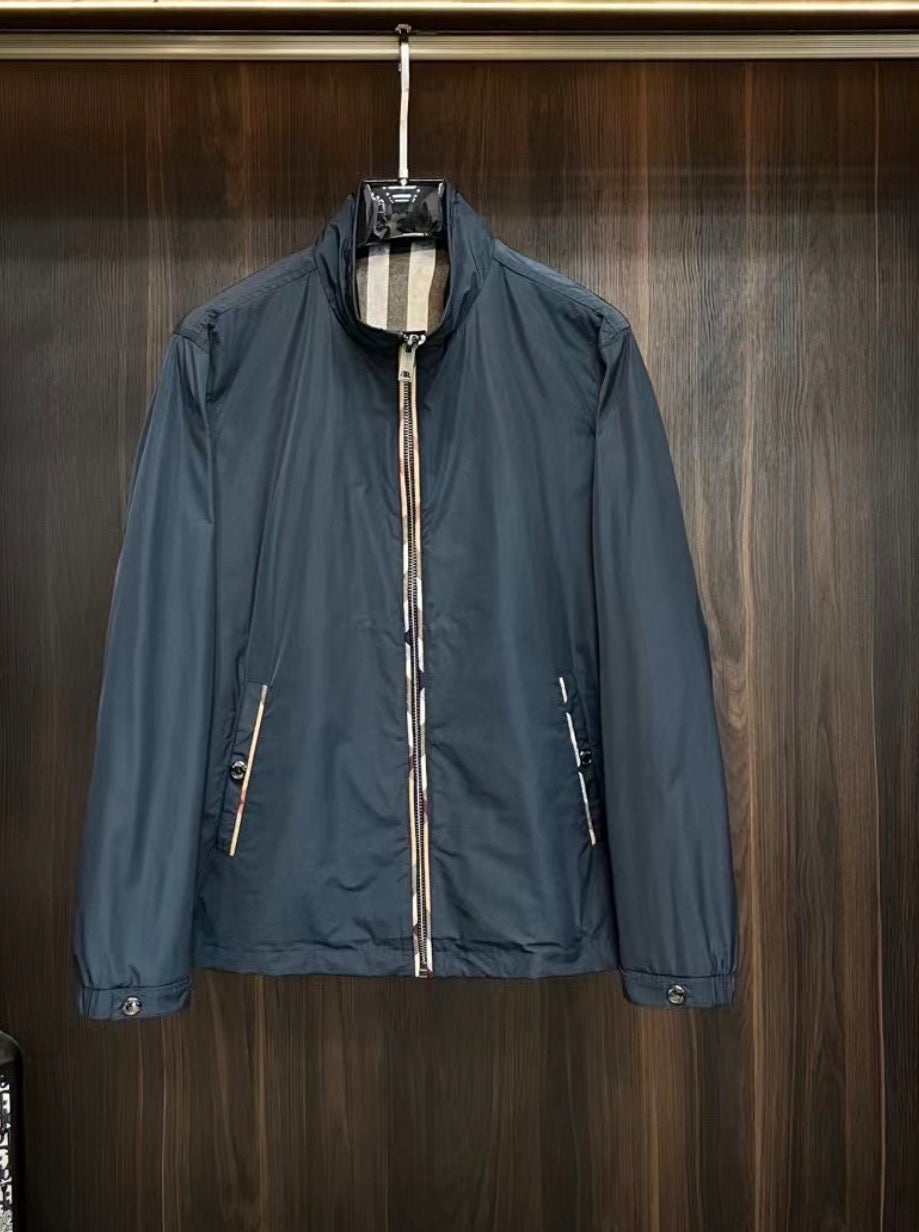 Essential Zip Jacket