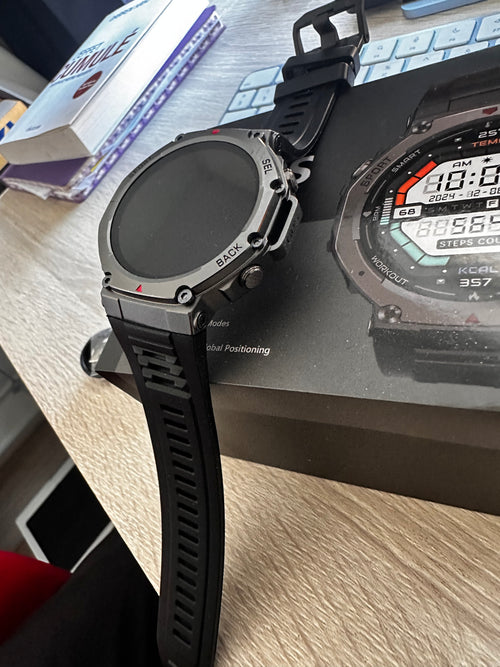 Military Style GPS Smart Watch – AMOLED Display & 170+ Sports Modes