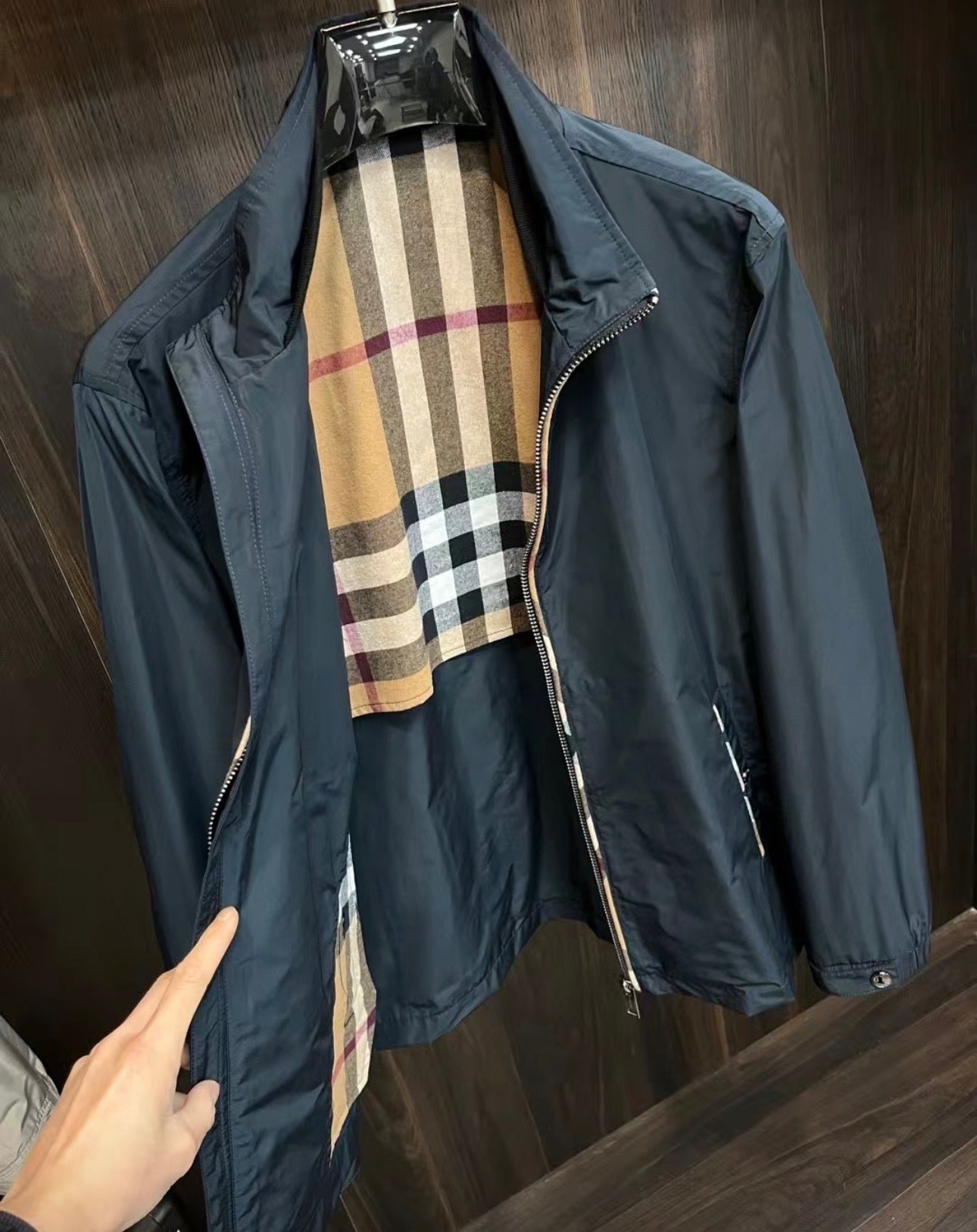 Essential Zip Jacket