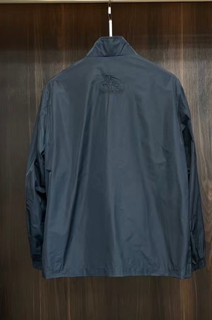 Essential Zip Jacket