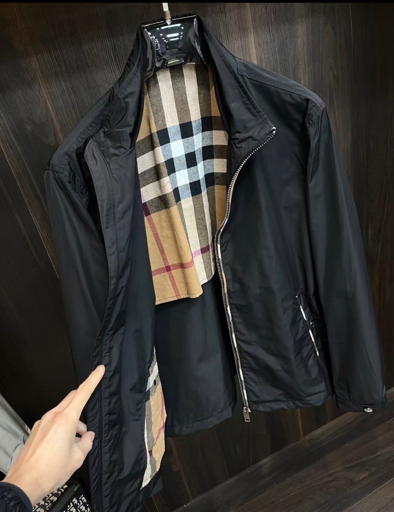 Essential Zip Jacket