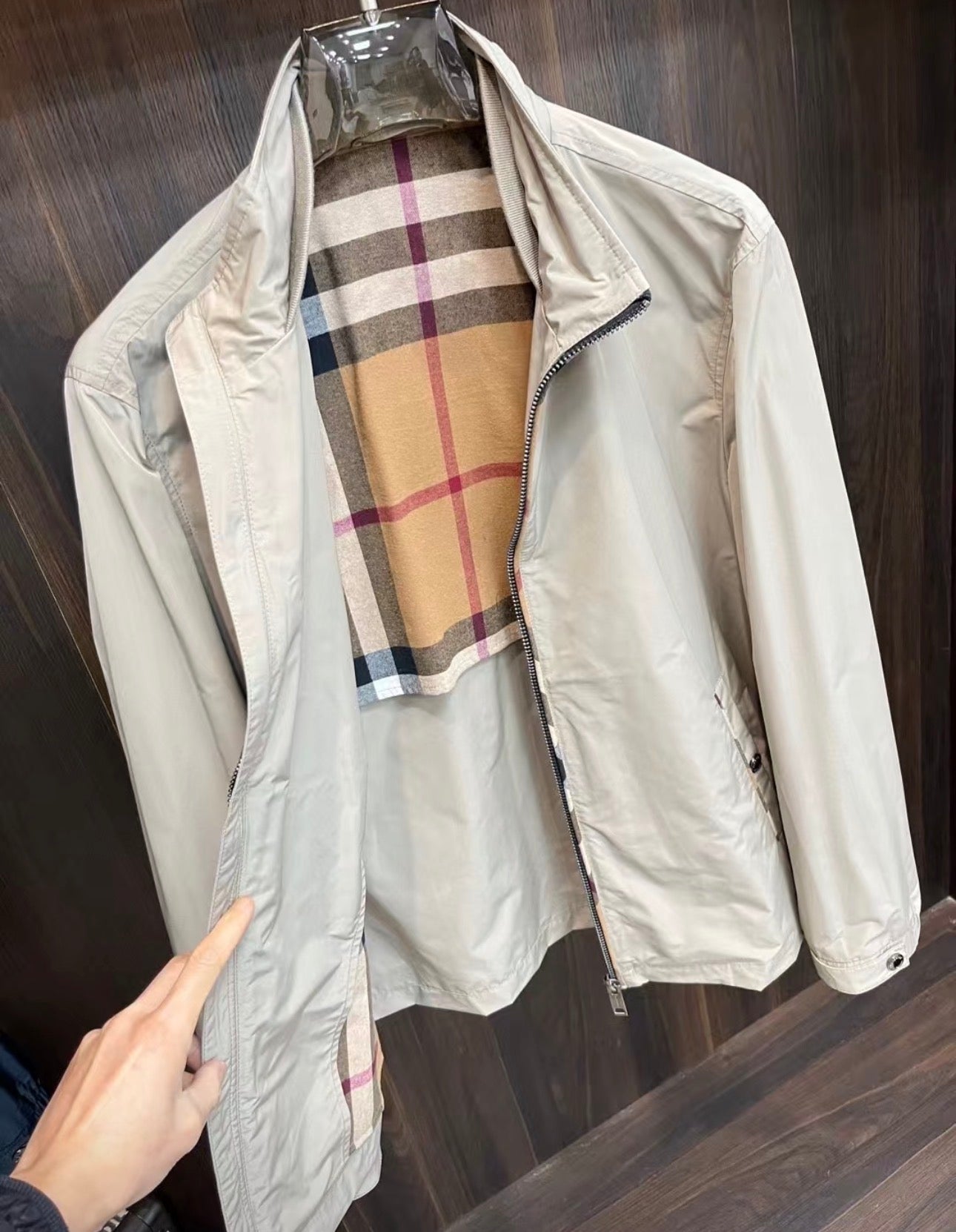 Essential Zip Jacket