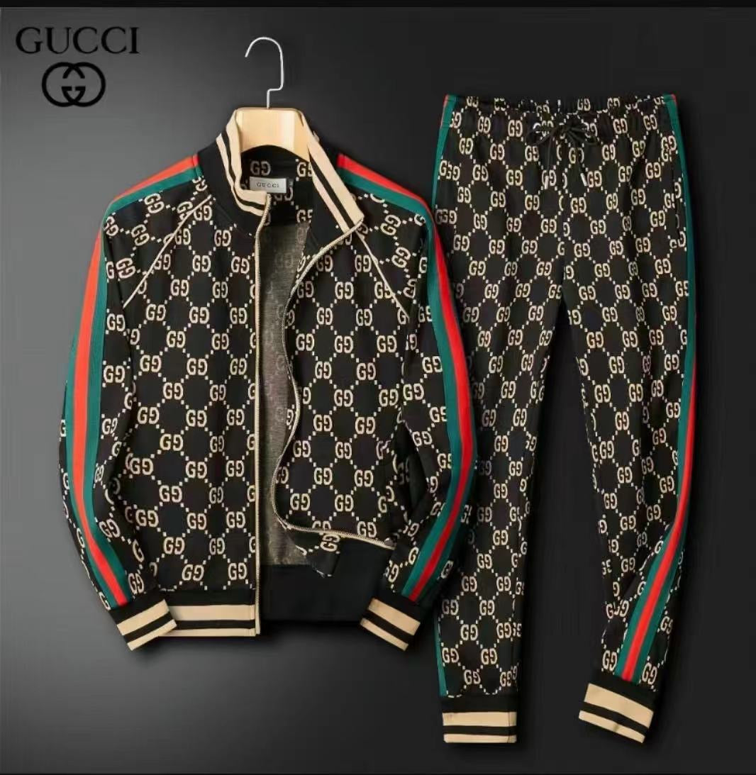 Premium Signature Tracksuit – Black Edition su